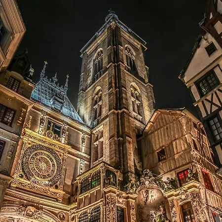 Le Duplex - Parking - Vue Clochers - Tennis * Ruão